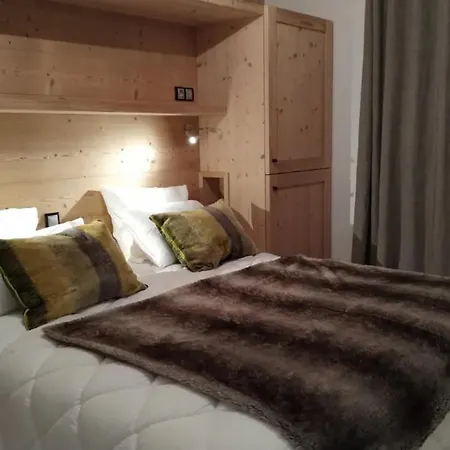Luxury Chalet Prive With Jaccuzi