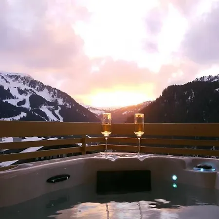 Luxury Chalet Prive With Jaccuzi